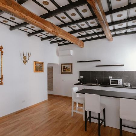 Charming Frattina - 2 Bathrooms New Apartment Roma Exterior foto