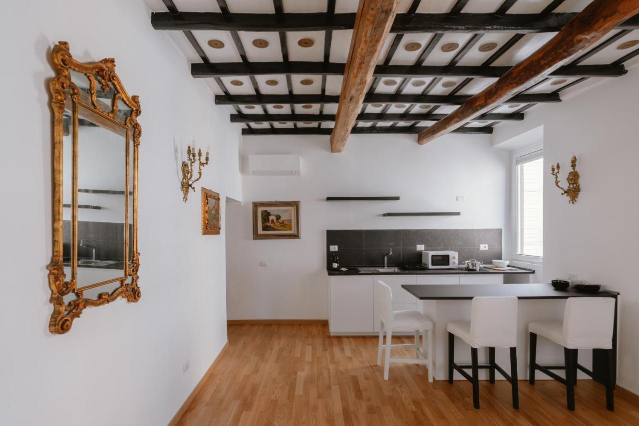Charming Frattina - 2 Bathrooms New Apartment Roma Exterior foto